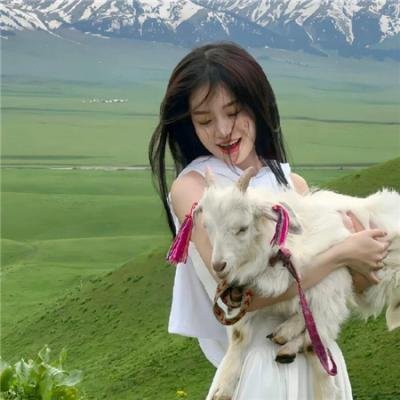 闭上眼睛活着很容易